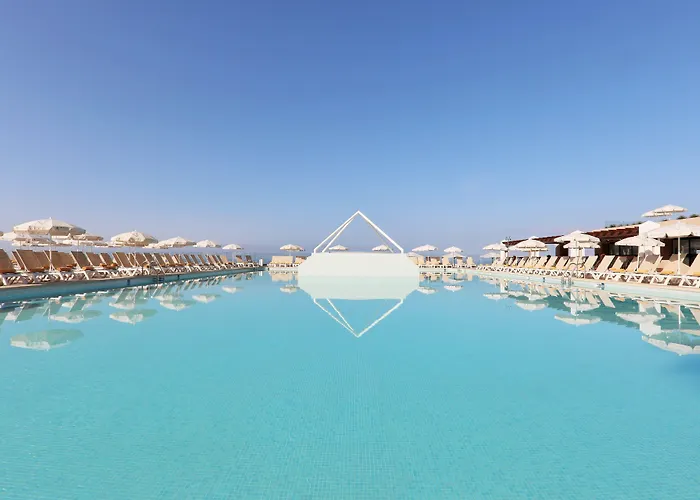 Iberostar Waves Bouganville Playa 4* Costa Adeje (Tenerife)