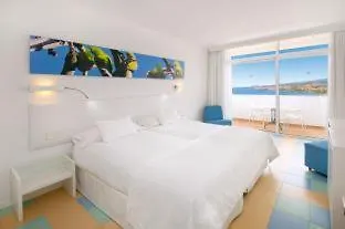 Hotel Iberostar Waves Bouganville Playa 4*
