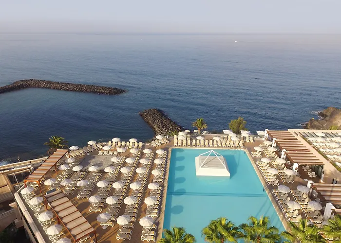 Iberostar Waves Bouganville Playa 酒店 4*