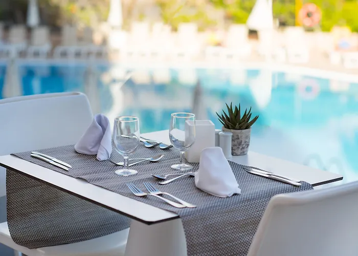 Iberostar Waves Bouganville Playa