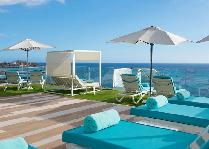 Iberostar Waves Bouganville Playa Hotel