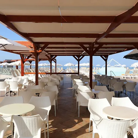 Iberostar Waves Bouganville Playa 호텔 4*
