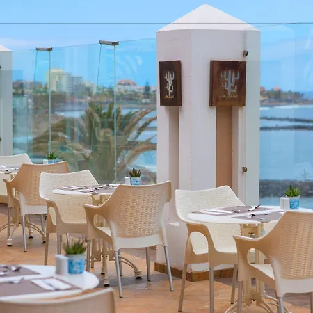 Iberostar Waves Bouganville Playa 4*