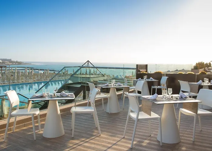 Iberostar Waves Bouganville Playa 4* 아데제