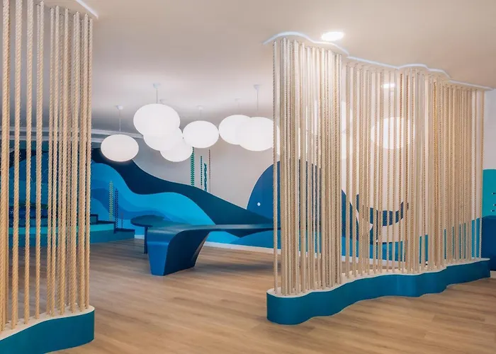 Iberostar Waves Bouganville Playa 4* Costa Adeje (Tenerife)