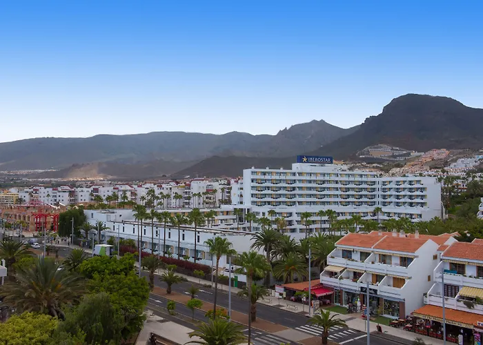 Iberostar Waves Bouganville Playa 호텔