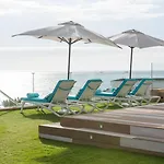 Iberostar Waves Bouganville Playa 酒店 阿德耶
