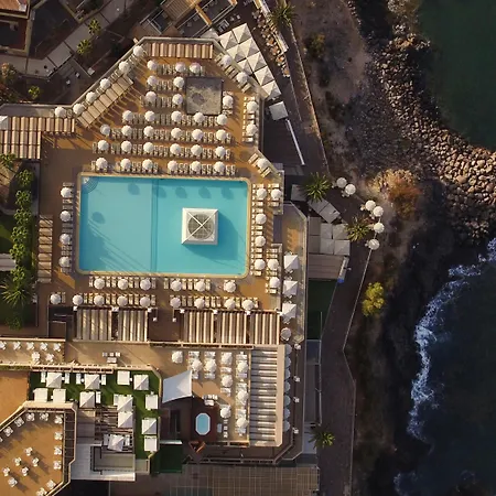 Iberostar Waves Bouganville Playa 4*