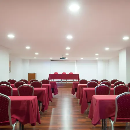 Iberostar Waves Bouganville Playa אדחה