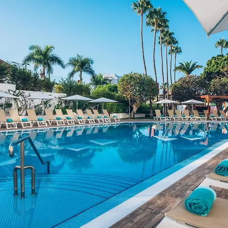 Iberostar Waves Bouganville Playa מלון